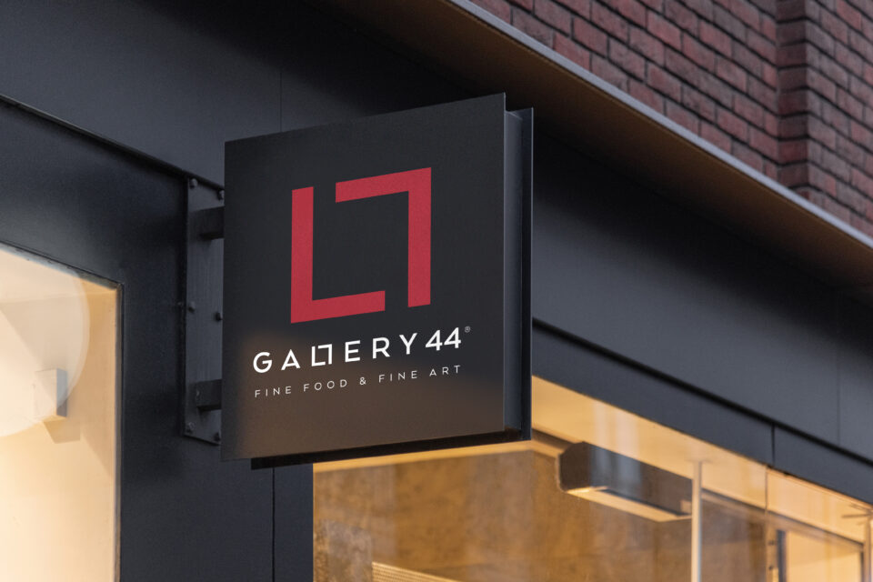 GALLERY 44